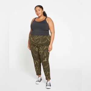 Universal Standard Cooper Motion Jogger 3XS (2-4)